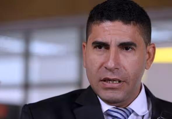 Luis Ratti, one of the candidates who withdrew from the Venezuelan presidential race. File photo.