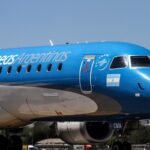 An Embraer 190 jet belonging to Aerolíneas Argentinas. Photo: Carolina Campos.