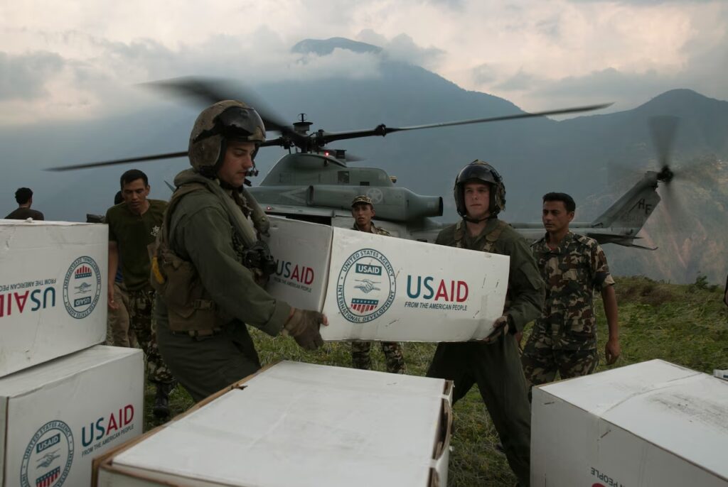 US Marines Delivering aid after an earthquake in Nepal, 2015. Photo: Department of Defense.