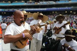 GNQGLX4XUAEda9J-600x400