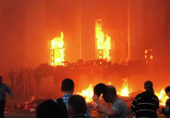 After driving activists into the Odessa House of Trade Unions, Ukrainian neo-Nazis set fire to the building. Then they shot and beat to death people trying to escape the inferno. Photo: Alexander Polishchuk/Sputnik.