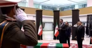 Venezuelan Foreign Minister Yván Gil, escorted by the Venezuelan ambassador in Iran, José Rafael Silva, paying tribute to the martyred Iranian President Ebrahim Raisi in Tehran, Iran, on Wednesday, May 22, 2024. Photo: Venezuelan Ministry for Foreign Affairs.