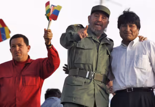 Hugo Chávez with Fidel Castro and Evo Morales. Photo: TeleSUR.