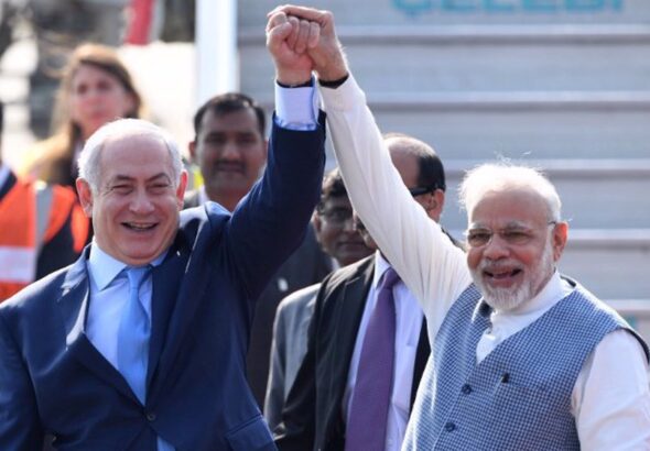 Israel's Benjamin Netanyahu, left, and Prime Minister Narendra Modi of India. Photo: AFP.