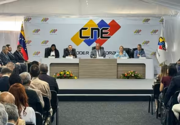 The authorities of Venezuela's National Electoral Council presiding at the ceremony where the signing of the anti-guarimbas agreements took place in Caracas on Thursday, June 20, 2024. Photo: Venezuela News.