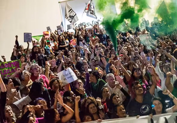 Abortion rights demonstrators mobilize in Brasília. Photo: Matheus Alves/Mídia NINJA.