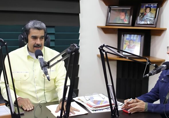 Venezuelan President Nicolás Maduro (left) next to his wife, Deputy Cilia Flores (right), during his radio program "Con Maduro de Repente," on Tuesday, June 11, 2024. Photo: Presidential Press.