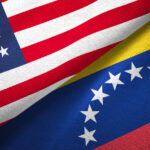 Flags of United States and Venezuela. Photo composition: Oleksii Liskonih/GettyImages.