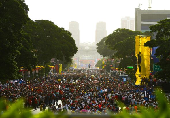 Supporters of Venezuelan President Nicolás Maduro pack Ave. Bolivar in Caracas during the closing rally of his presidential campaign aiming at the elections, July 28. Photo: X/@ConelMazoDando.