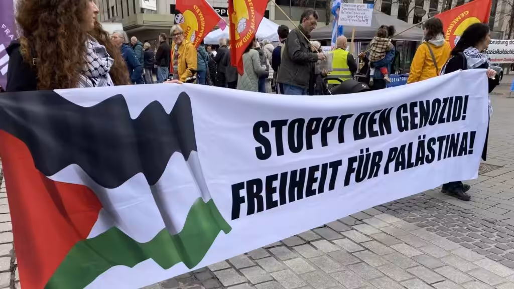 Palestine solidarity rally in Duisburg, Germany. Photo: KO.