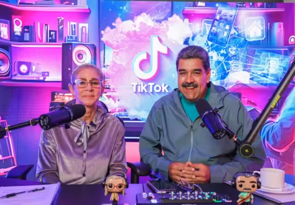 Venezuelan President Nicolás Maduro and his wife, Deputy Cilia Flores, on the president's Tiktok live on May 5, 2024. Photo: X/@NicolasMaduro.