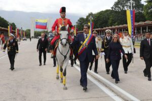 Venezuelan President Nicolas Maduro alongside his wife, Deputy Cilia Flores, and the military high command at the beginning of the Independence Day military parade in Paseo Los Proceres, Caracas, on Friday, July 5, 2024. Photo: Presidential Press.