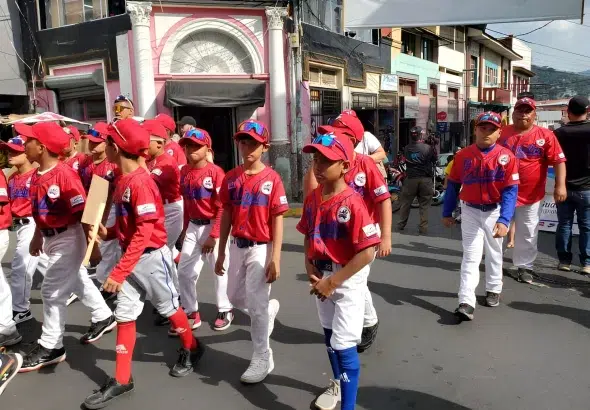 Nicaraguan children march at the begining of the Williamsport baseball minor leagues championship in Matagalpa, Nicaragua, on Wednesday, May 15, 2024. Photo: El 19 Digital/file photo.