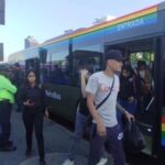 People at a Caracas Metrobus station amid a nationwide blackout on the morning of August 30, 2024. Photo: Últimas Noticias.