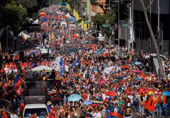 Tens of thousands of supporters of the Bolivarian Revolution marched in the March for Peace on August 3. Photo: Francisco Trias.