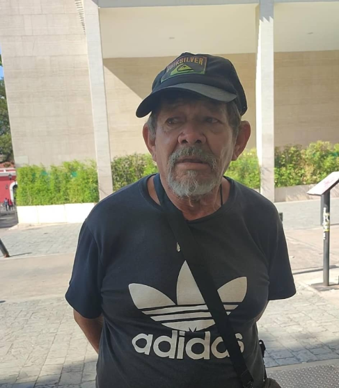 Caracas resident Jesús Rivera. Photo: Yonaski Moreno.