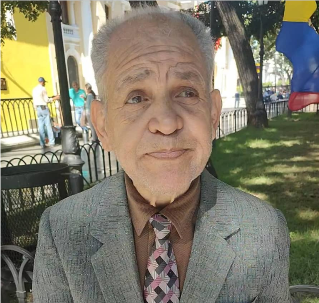 Lawyer Moisés Cabrera, resident of Caracas. Photo: Yonaski Moreno.