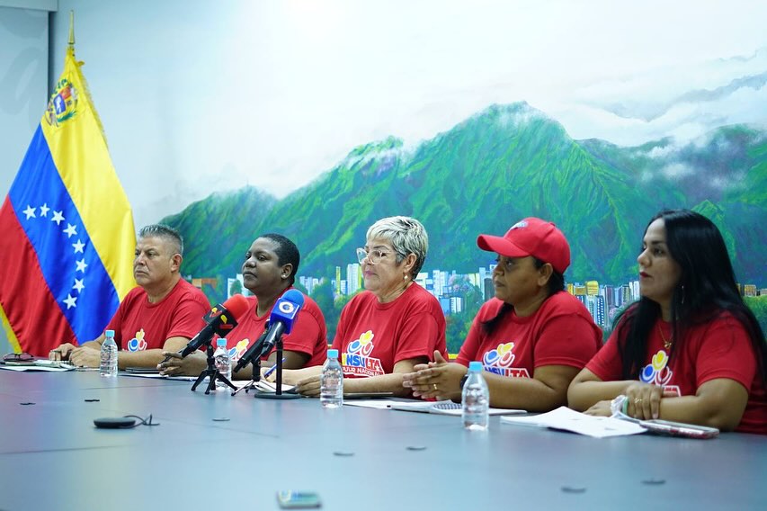 The National Electoral Council of the second National Popular Consultation during a press conference on the development of the comunal consultation, in Caracas on Sunday, August 25, 2024. Photo: IG/@comunasve.