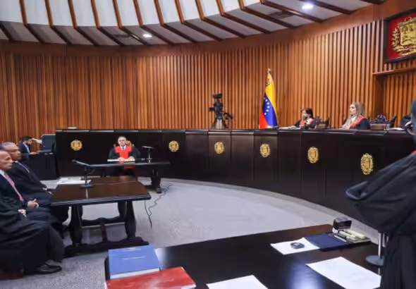 Former Venezuelan presidential candidate and head of the Un Nuevo Tiempo political party, Manuel Rosales, presents himself before the Venezuelan Supreme Court on Wednesday, August 7, 2024. Photo: Prensa Latina.