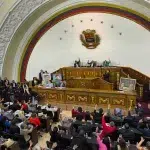 Voting session on the main floor of the Venezuelan National Assembly. Photo: RedRadioVE.