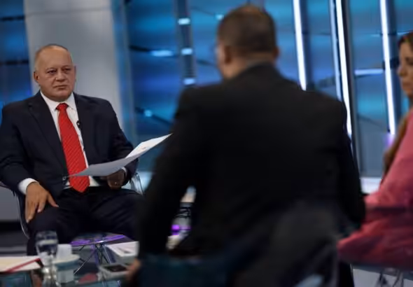 Featured image: Venezuenan Interior Minister Diosdado Cabello during an interview in Telesur on Saturday, September 14, 2024. Photo: Con el Mazo Dando