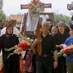 Kosovo Serbs in the village of Gracka e Vjeter/Staro Gracko hold the annual wheat harvest to mourn their relatives murdered by Kosovo Liberation Army terrorists during the wheat harvest season in July 1999. Photo: The Srpska Times.