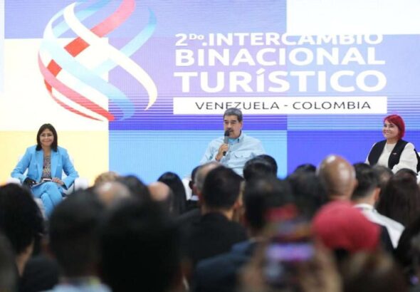Venezuelan President Nicolás Maduro speaks at the second Venezuela-Colombia binational tourism meeting in La Carlota, Miranda state, September 5. Photo: Presidential Press.