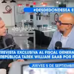 Venezuelan Attorney General Tarek William Saab (left) during an interview with Miguel Angel Perez Pirela from the La IguanaTV news outlet. Photo: Screenshot of the video interview/La IguanaTV.