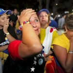 Venezuelan far-right opposition supporters crying during a street event. Photo: Misión Verdad/file photo.