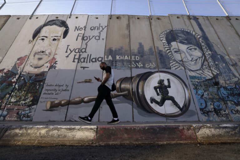 The occupation army deploys hundreds of soldiers to reinforce the West Bank division and to protect the illegal settlements. Photo: AFP