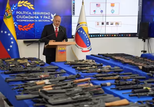 Venezuelan Interior Minister Diosdado Cabello at a press conference in Caracas, October 17, announcing the capture of a new group of mercenaries lined to the CIA and Spain's CNI. Photo: MPPIJP.