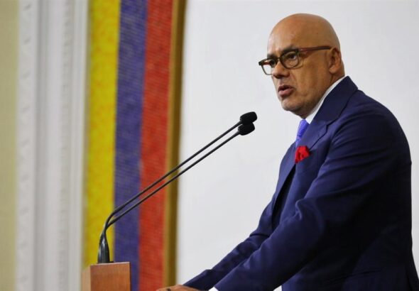 Jorge Rodríguez addresses his audience. Photo: Prensa Latina.