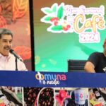 Venezuelan President Nicolás Maduro (left) with Minister of Communes Ángel Prado (right) at an official event in Caracas, October 15, 2024. Photo: MIPPCI.