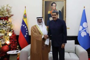 Venezuelan President Nicolás Maduro (right) and OPEC Secretary General Haitham al-Ghais (left) during a meeting at La Casona Cultural Aquiles Nazoa, Caracas, on Tuesday, October 8, 2024. Photo: Presidential Press