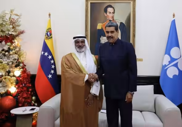 Venezuelan President Nicolás Maduro (right) and OPEC Secretary General Haitham al-Ghais (left) during a meeting at La Casona Cultural Aquiles Nazoa, Caracas, on Tuesday, October 8, 2024. Photo: Presidential Press