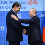 Venezuelan President Nicolás Maduro (left) and Russian President Vladimir Putin (right) meet at the 16th BRICS Summit in Kazan, Russia, October 23, 2024. Photo: alexander Nemenov/AFP.