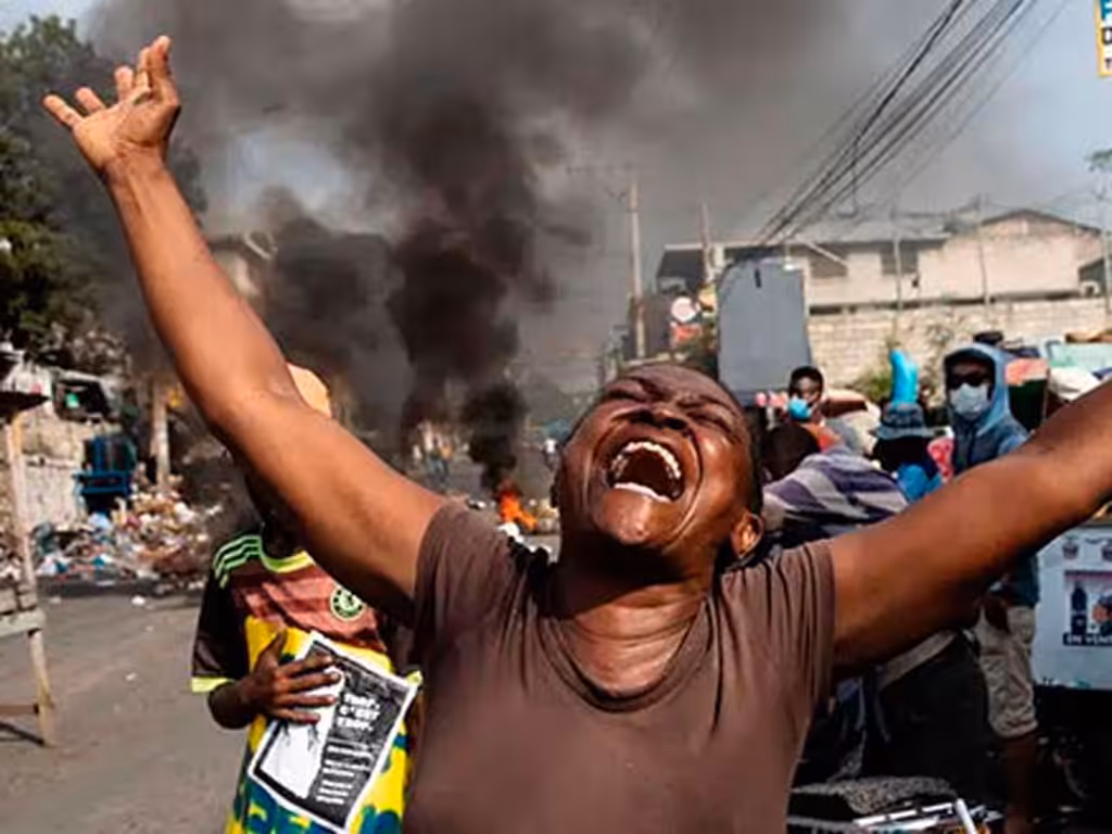 Haitians demonstrating against VIV ANSANM in Port-au-Prince. Photo: MOLEGHAF/Popular Resistance.