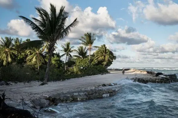 waves-pummel-the-coast-of-temwaiku-a-village-on-t