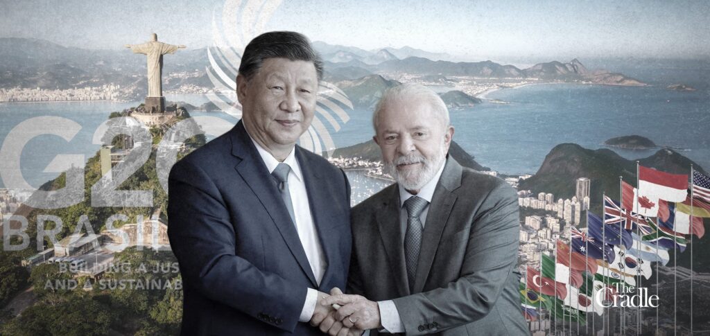 Photo composition showing Chinese President XI Jinping (left) shaking hands with his Brazil counterpart Luiz Inácio Lula da Silva with a Rio de Janeiro postcard and the G20 countries flags in the background. Photo: The Cradle.