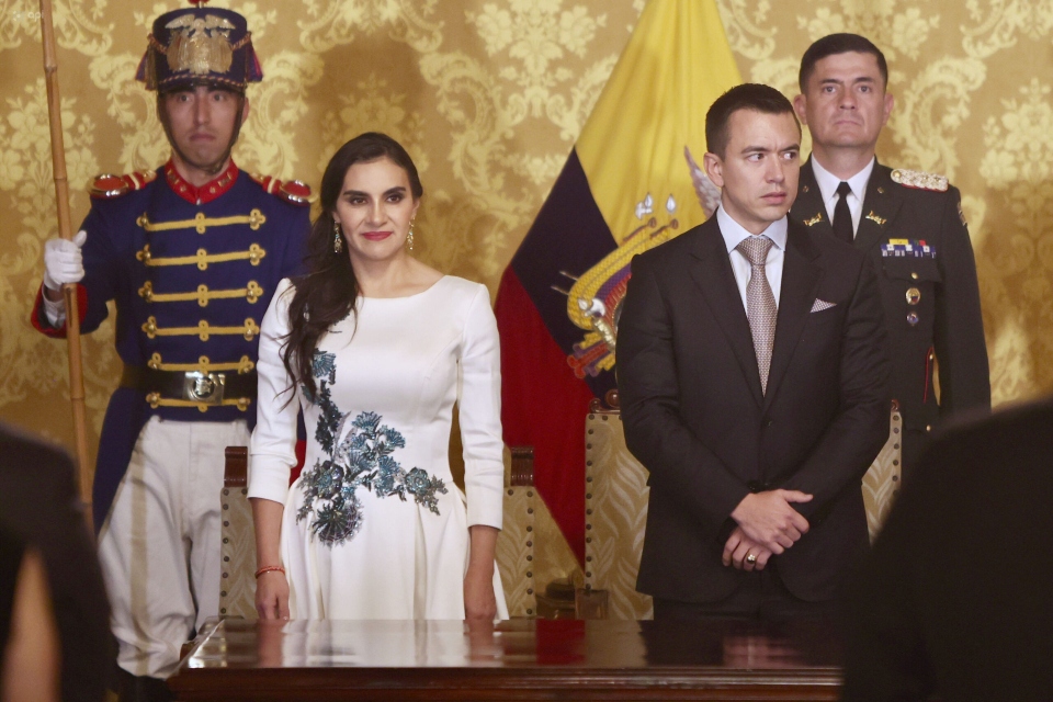 Ecuadorian Vice President Verónica Abad (left) next to President Daniel Noboa (right) during ceremony at the Carondeletale Palace in Quito on November 23, 2023. File photo.