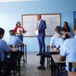 Featured image: Venezuelan minister for education Hector Rodriguez during an encounter with teachers and students. File photo.