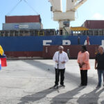 Featured image: Ceremony to recognize the arrival of Venezuelan hurricane relief aid in Cuba. Photo: Prensa Latina.
