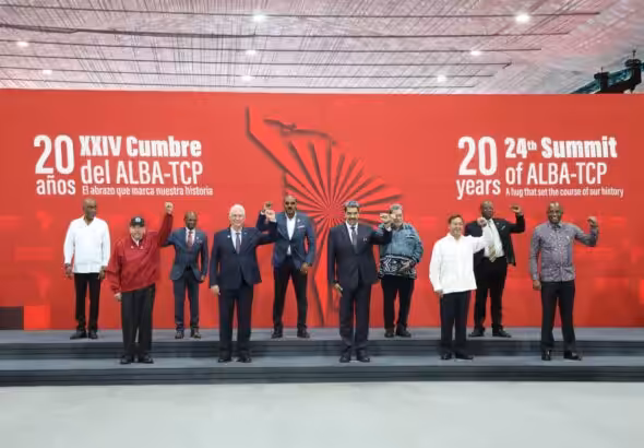 Group photo of the heads of state and government participating at the 24th ALBA-TCP Summit held in Caracas, December 14, 2023. Photo: Presidential Press.