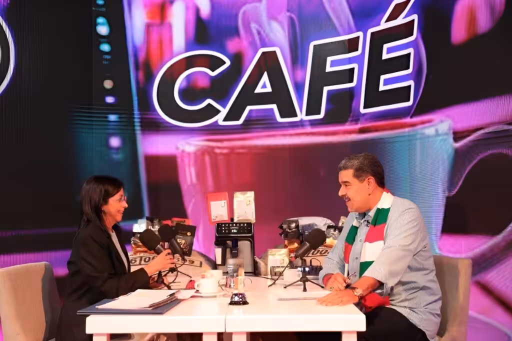 Venezuelan Vice President Delcy Rodríguez in conversation with President Nicolás Maduro on his program Maduro Live De Repente, December 26, 2024. Photo: Presidential Press.