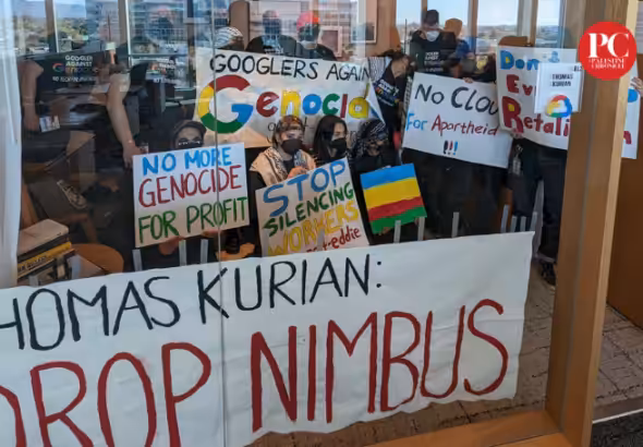 Google workers protest calling on Google to stop powering the genocide in Gaza. Photo: X/@NoTechApartheid.