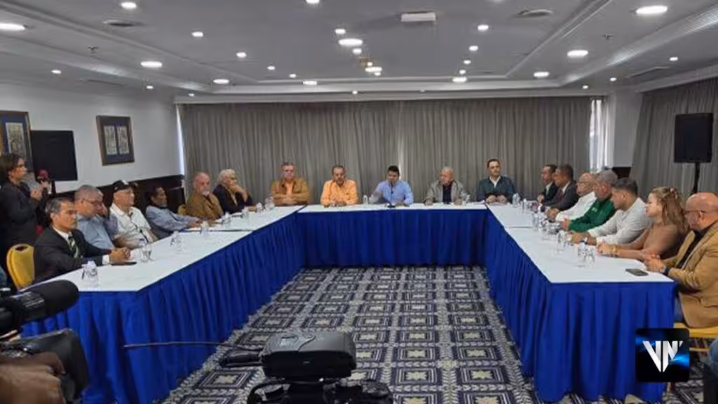 A number of Venezuelan opposition parties held a press conference on January 23, 2025, to announce their participation in the 2025 elections. Photo: Social media.