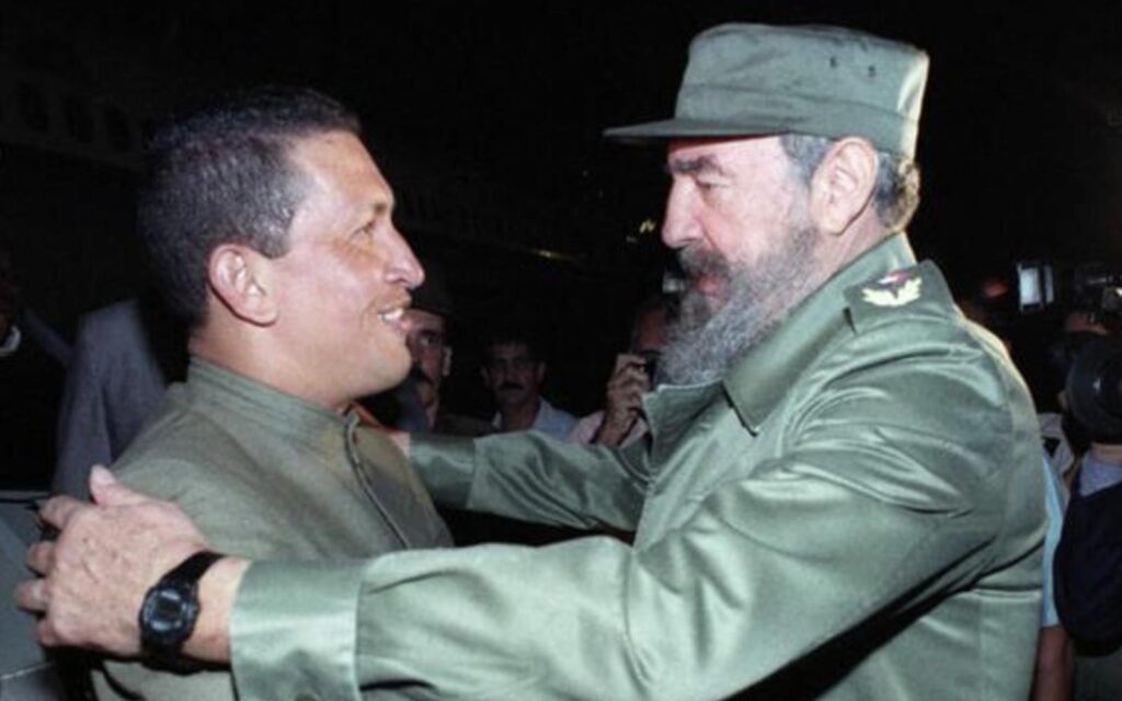 Hugo Chavez (L) and Fidel Castro (R), Dec. 13, 1994, Havana, Cuba. Photo: CubaDebate