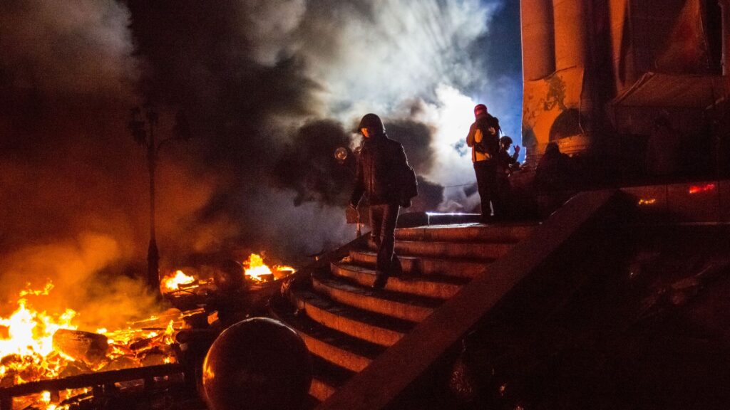 Supporters of the opposition on Maidan Square in Kiev during the clashes between protesters and the police, Feb 19, 2014. Photo: Andrey Stenin/Sputnik.