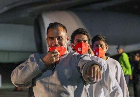 Venezuelan repatriated migrants, previously detained in the Guantanamo military base, arriving in Venezuela on Thursday, February 20, 2025. Photo: Con el Mazo Dando.