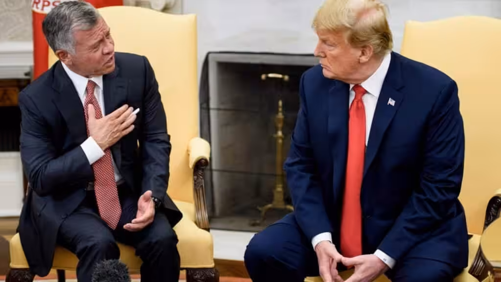 Abdullah II, King of Jordan (left) and Donald Trump, US President (right). Photo: Saul Loeb/AFP.